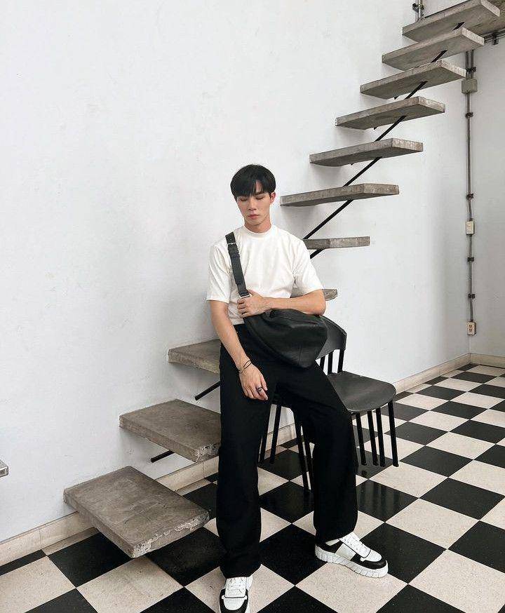 white outfit ala Zee Pruk (instagram.com/zeepruk)