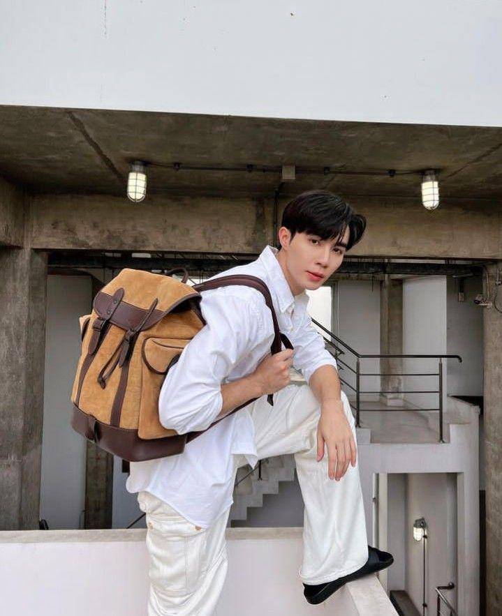 white outfit ala Zee Pruk (instagram.com/zeepruk)