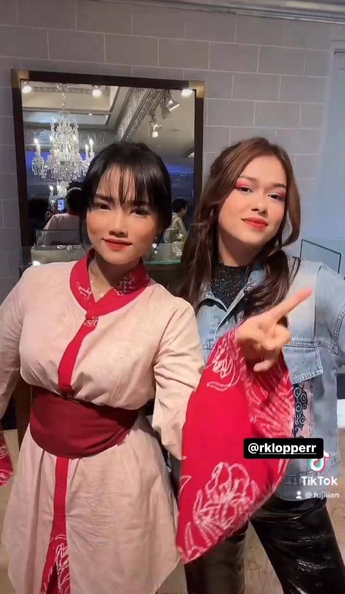 potret Fuji di acara launching parfum Marissya Icha (instagram.com/andiayutyas)