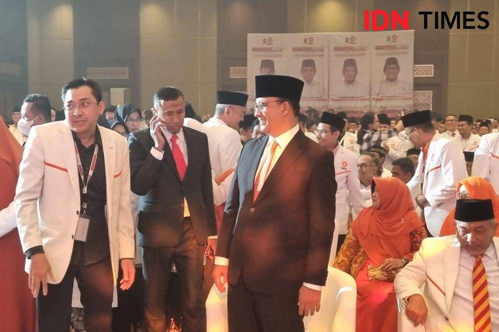 Anies Baswedan hadir di acara Rakernas 2023 PKS di Hotel Sultan Jakarta, Jumat (24/2/2023). (IDN Times/Ilman Nafi'an)