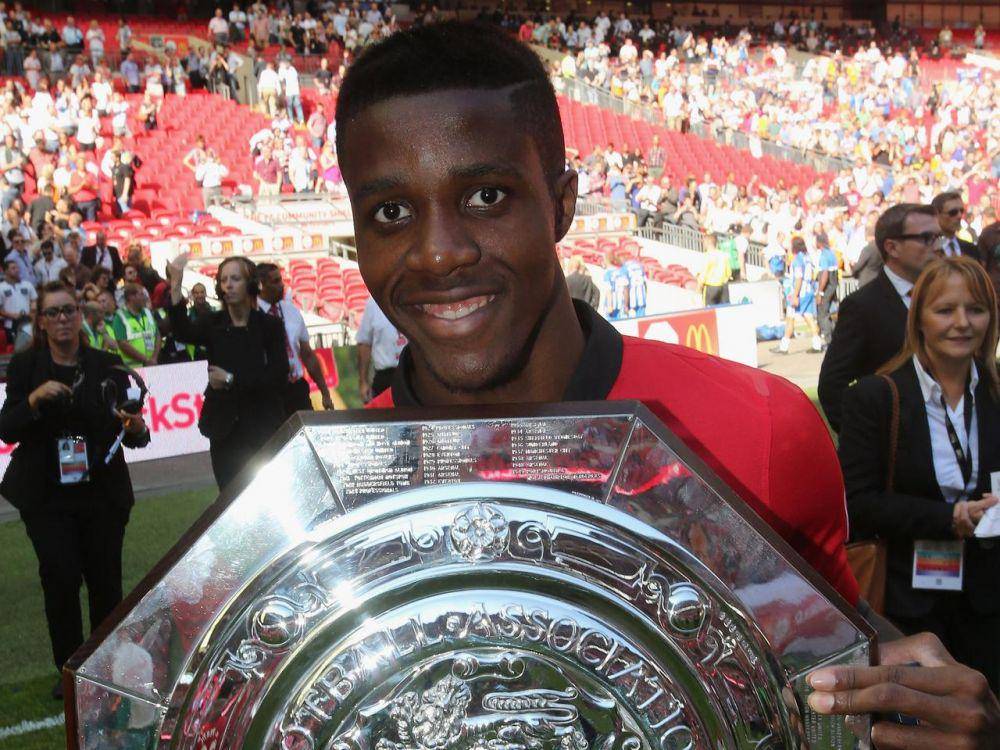 Manchester United juara Community Shield 2013 (manutd.com)