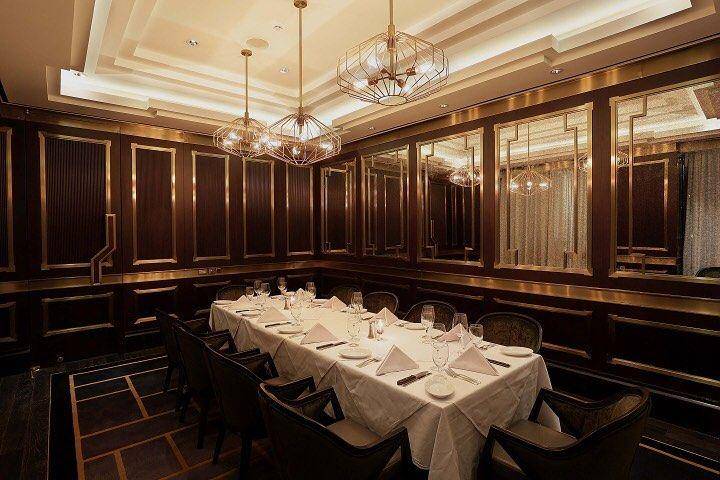 Ruth's Chris Steak House Jakarta (instagram.com/ruthschrisjakarta)