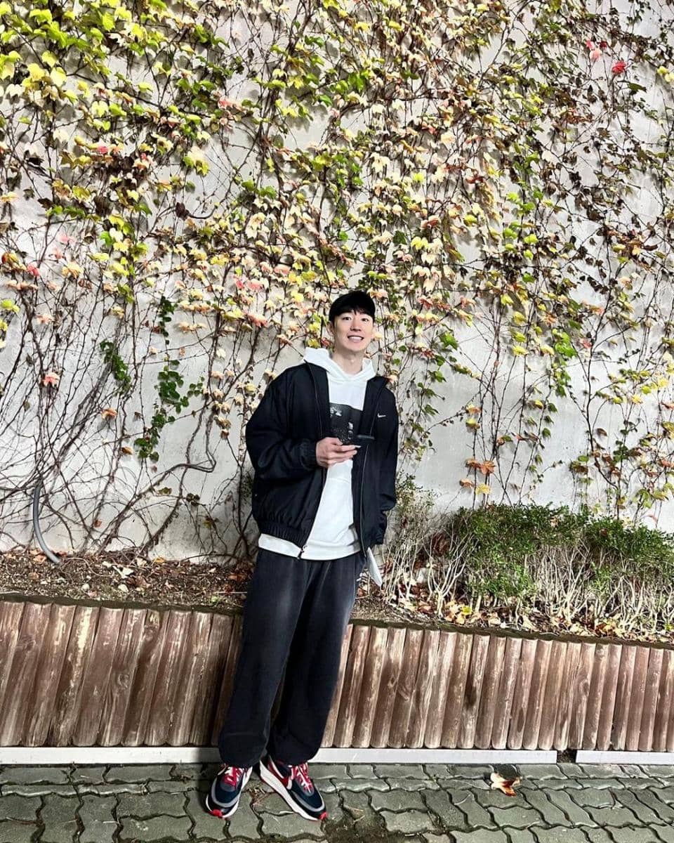 OOTD Lee Je Hoon (instagram.com/leejehoon_official)