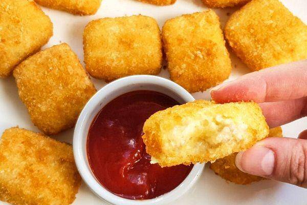 ilustrasi cheese bite (lovefoodnotcooking.com)