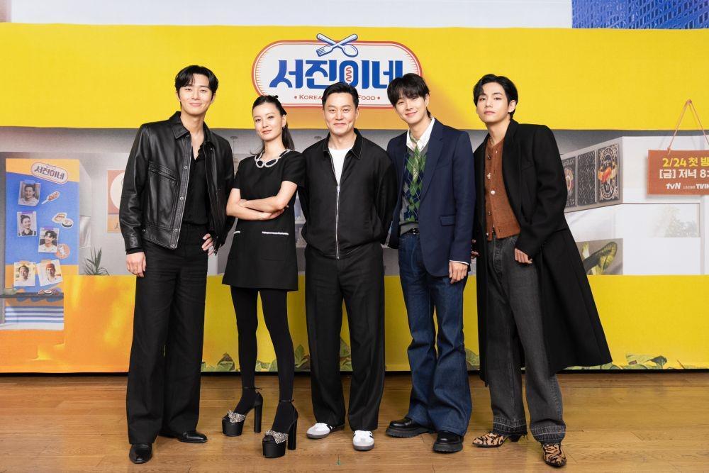 [WANSUS] Bos Jinny's Kitchen Pusing Gara-gara V BTS dan Choi Woo Shik