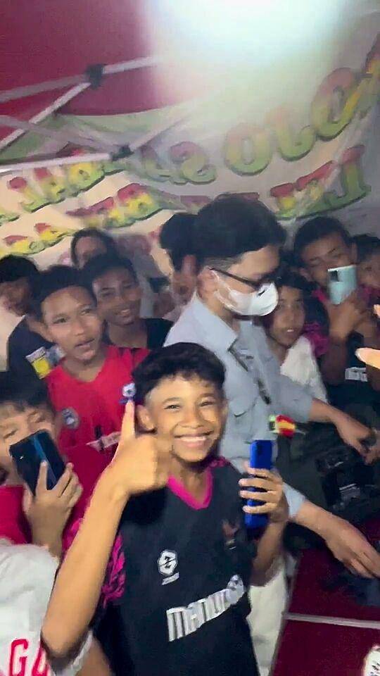 Raffi Ahmad investasi di penjual kaki lima. (instagram.com/raffinagita1717)