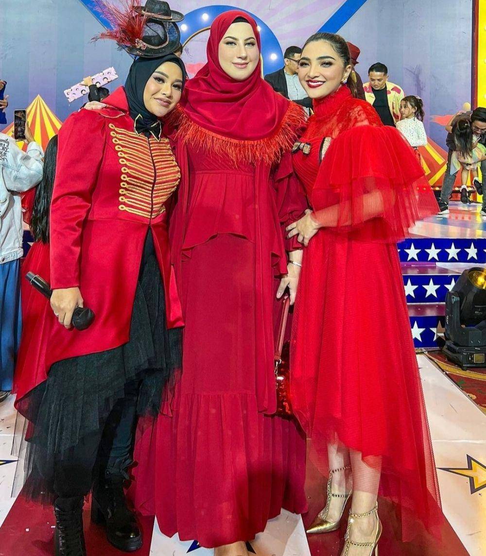 potret artis hingga selebgram yang hadir di acara ulang tahun Ameena. (instagram.com/tasyiiathasyia)
