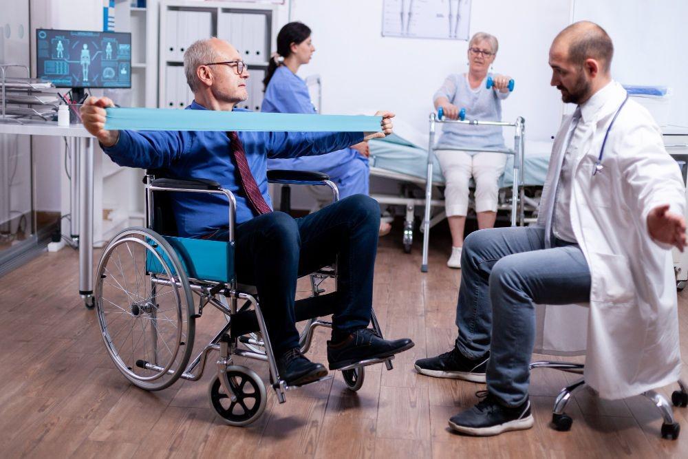 7 Tahapan Pemulihan Stroke, Caregiver Harus Tahu