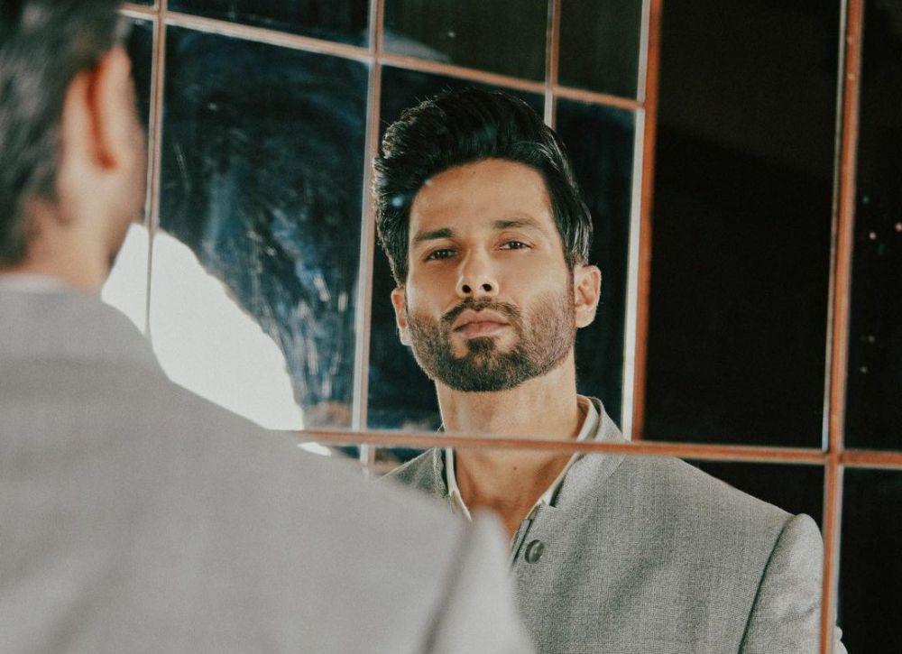 Shahid Kapoor Bertambah Usia, 9 Artis India Ini Ucapkan Selamat