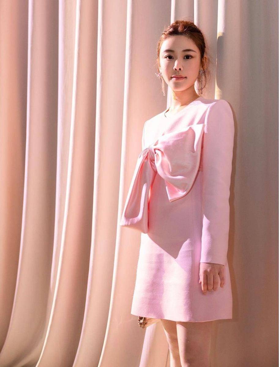 Abby Choi (instagram.com/xxabbyc)