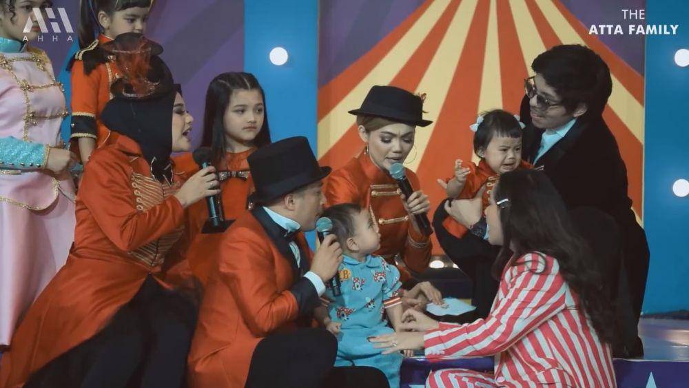 Rayyanza di ulang tahun Ameena (YouTube.com/Atta Halilintar)