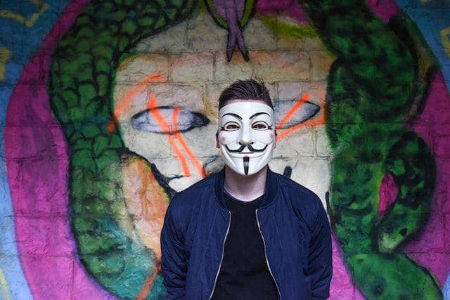 5 Hal yang Harus Dilakukan Saat Hidup Terasa Penuh Kepalsuan