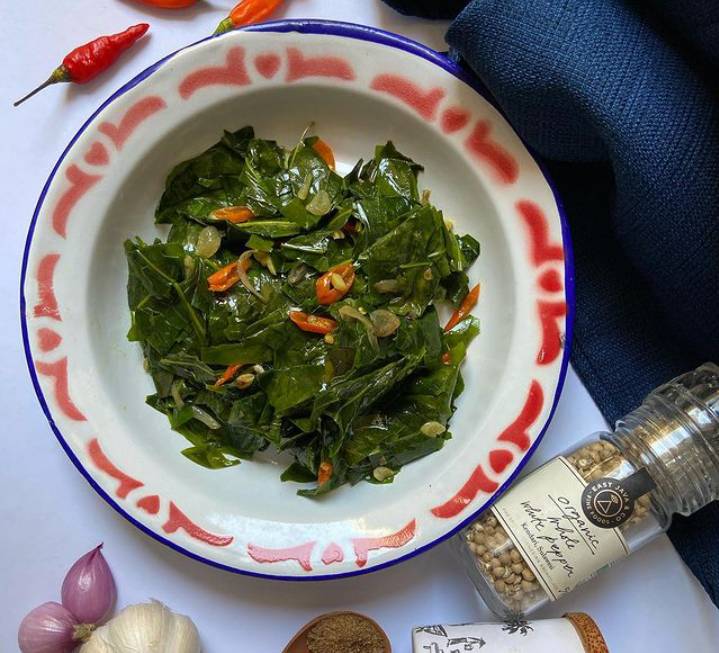 tumis daun melinjo (instagram.com/misshotrodqueen)