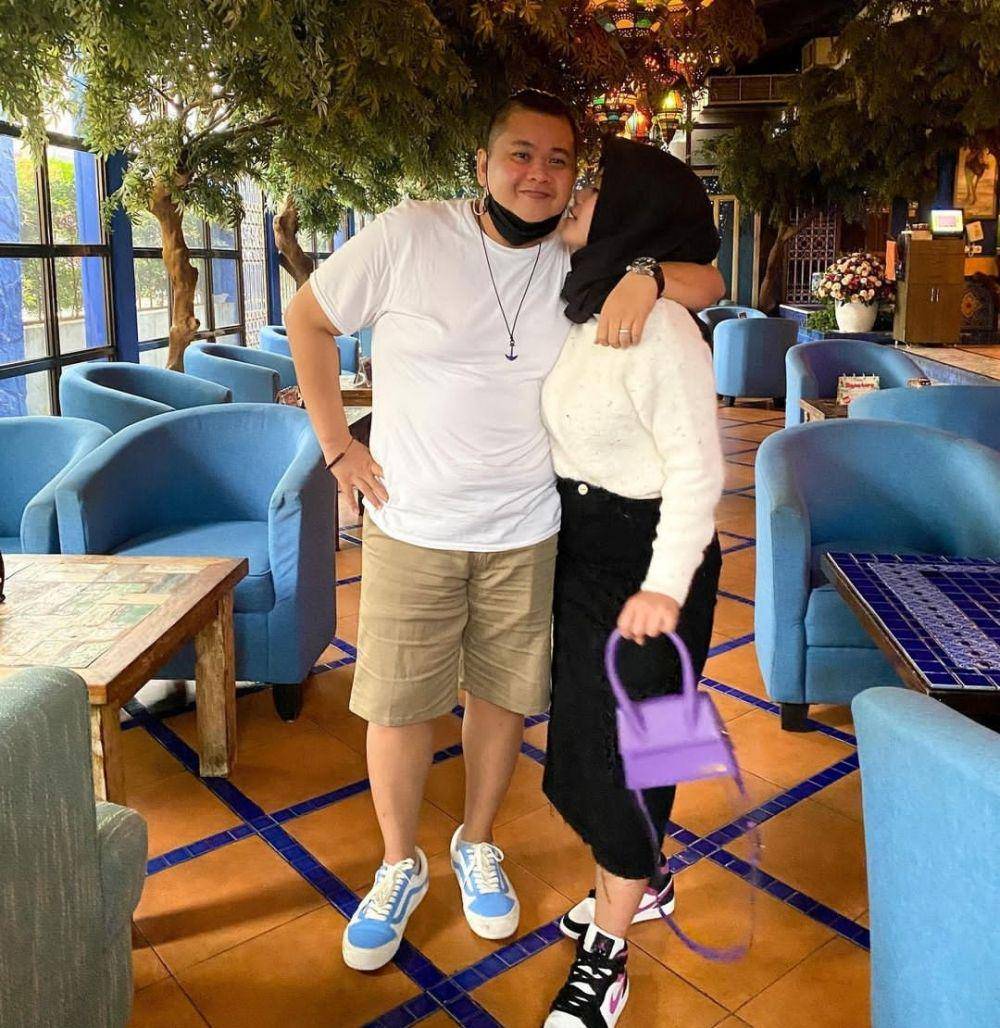 Lolox bersama istri (instagram.com/silolox)