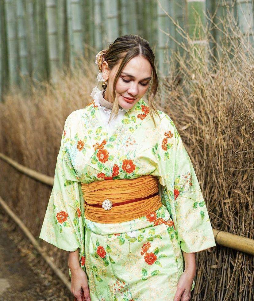 potret Luna Maya liburan ke Jepang (instagram.com/lunamaya)