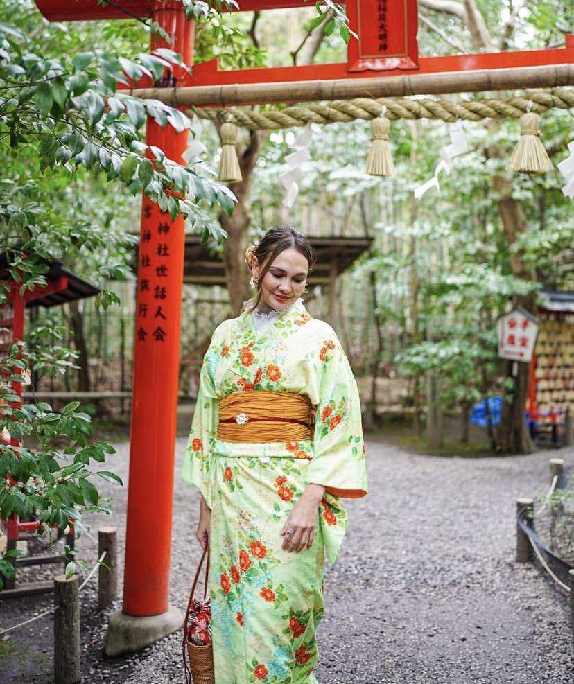 potret Luna Maya liburan ke Jepang (instagram.com/lunamaya)