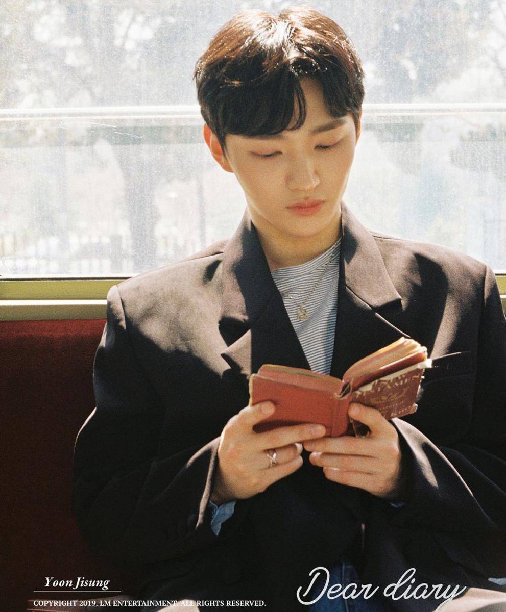 teaser album Dear Diary dari Yoon Ji Sung (twitter.com/Official_YJS_)