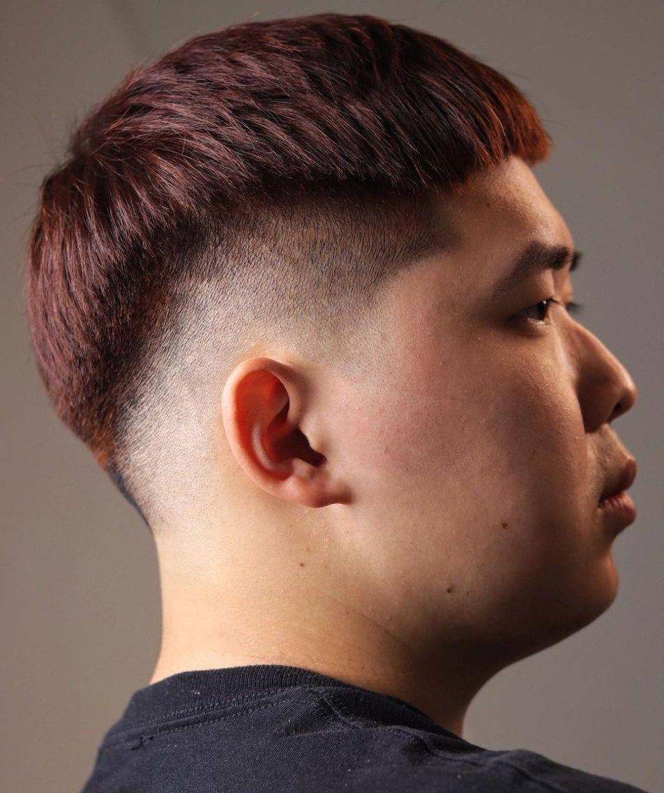 Crop cut, potongan rambut pria muka bulat (pinterest.com)