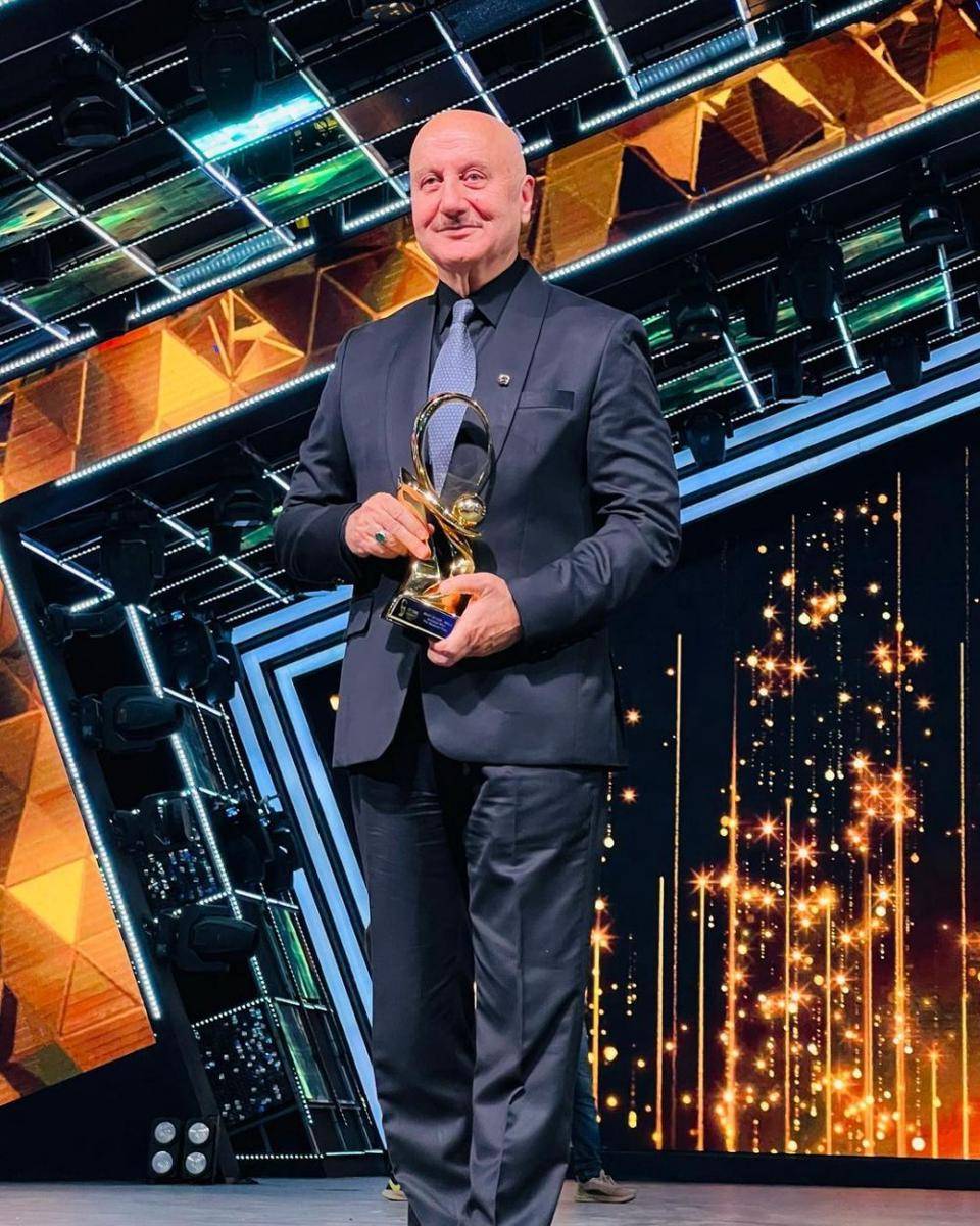 Anupam Kher (instagram.com/anupampkher)