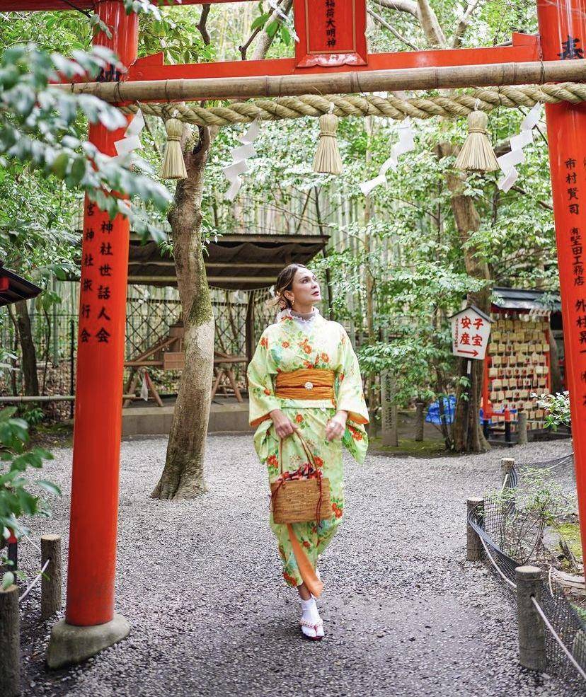 potret Luna Maya liburan ke Jepang (instagram.com/lunamaya)