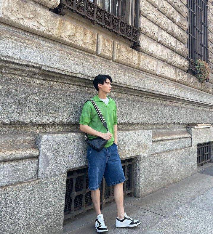 outfit short pants ala Win Metawin (instagram.com/winmetawin)