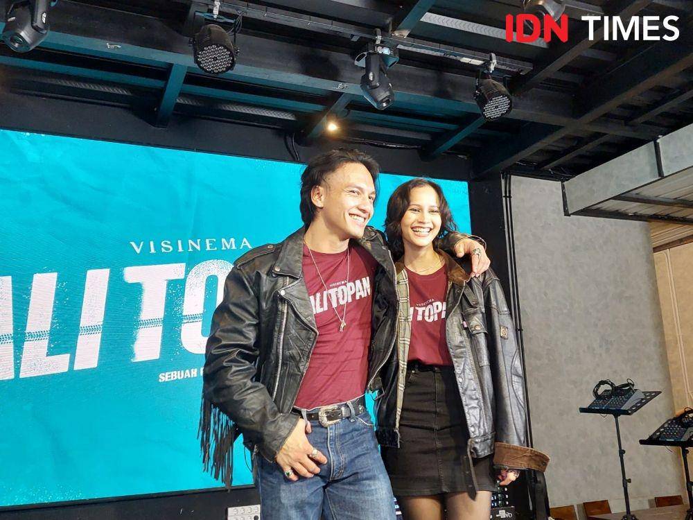Film Ali Topan saat konferensi pers di Kopi Bajawa Flores Kemang, Jakarta Selatan pada Senin, 27 Februari 2023. (IDN Times/Erfah Nanda)