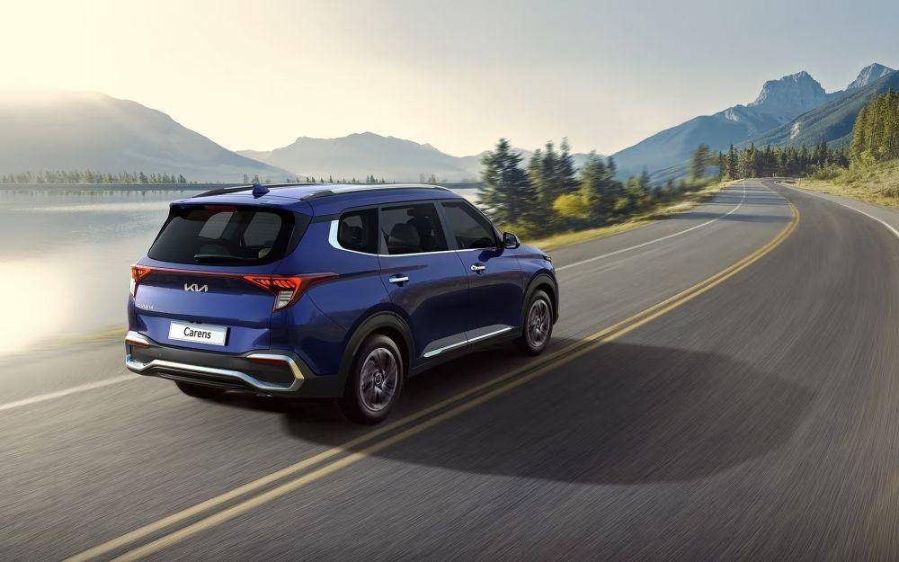 eksterior Kia Carens/kia.com