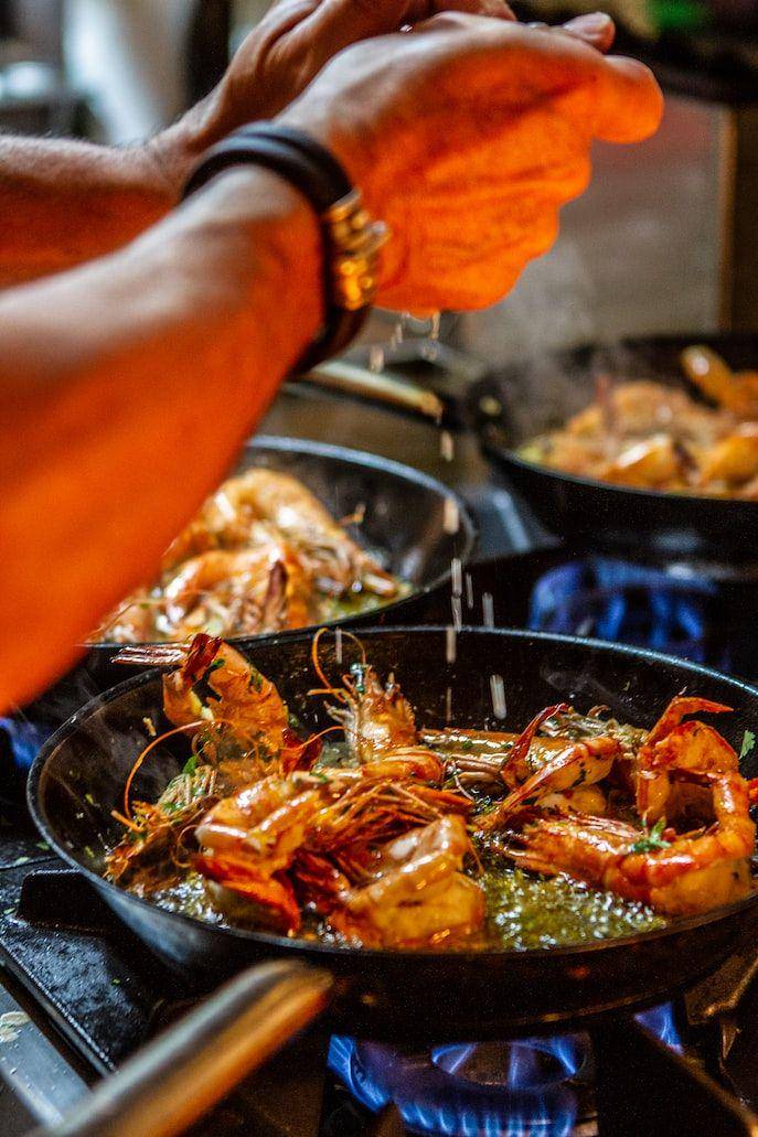 Ilustrasi olahan seafood. (Unsplash/Pim Myten)