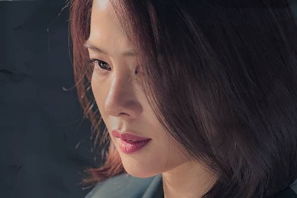 Kim Hyun Joo di drama Watcher (dok. OCN/Watcher)