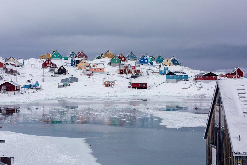 Potret wilayah Aasiaat di Greenland (unsplash.com/visitgreenland)