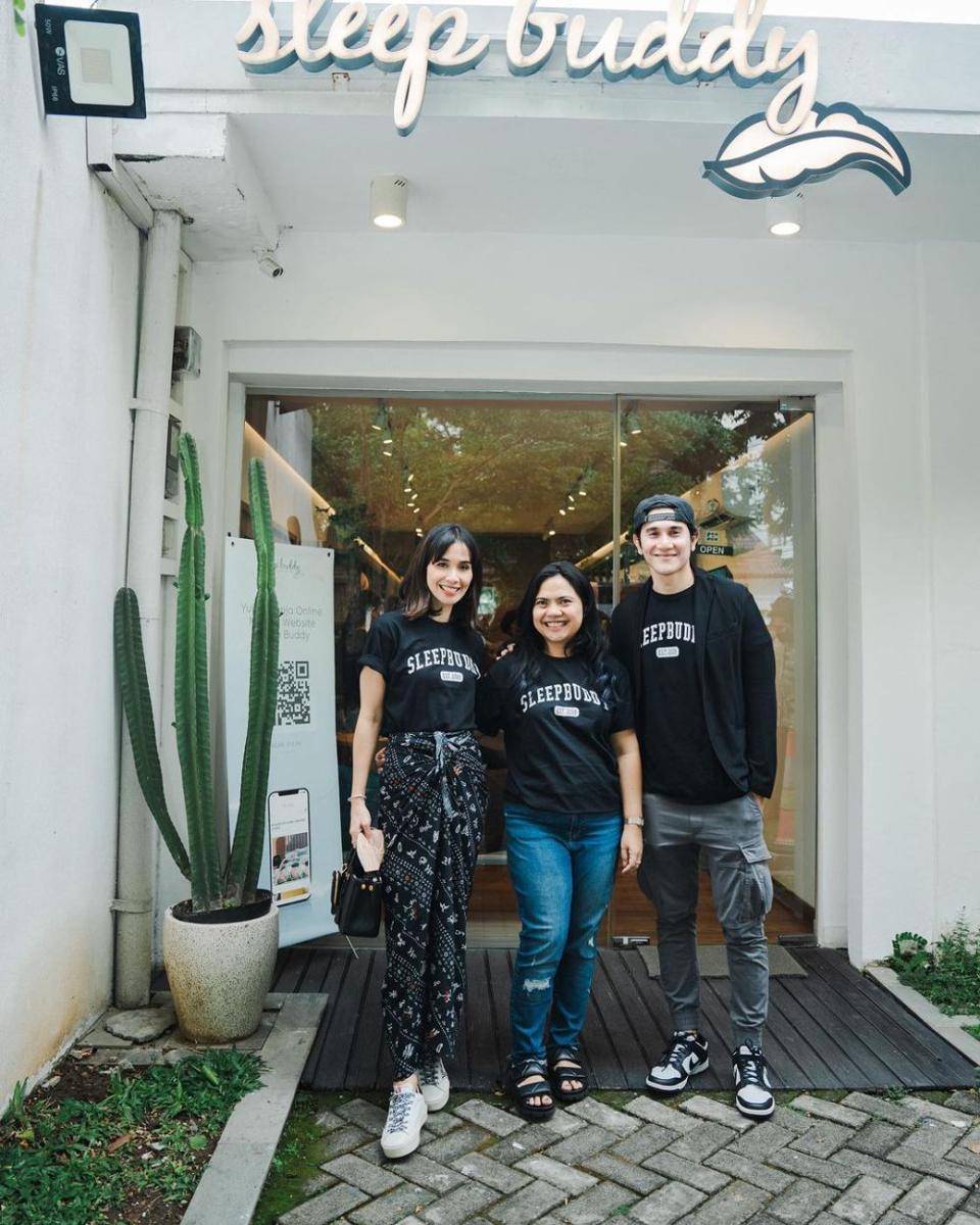 OOTD feminin ala Marsha Timothy (instagram.com/marshatimothy)