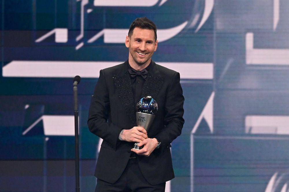 Lionel Messi jadi pemain terbaik FIFA 2022. (Twitter/@psg_english).