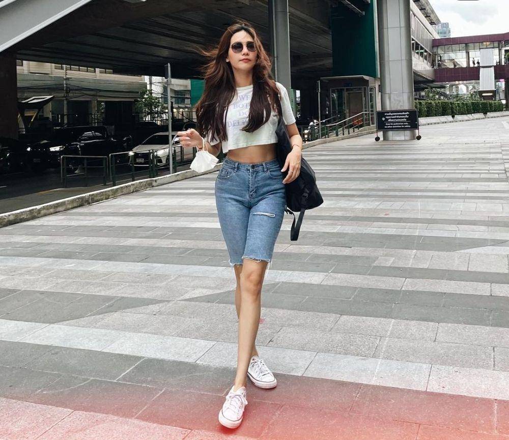 Bint Sireethorn (instagram.com/bintsireethorn)