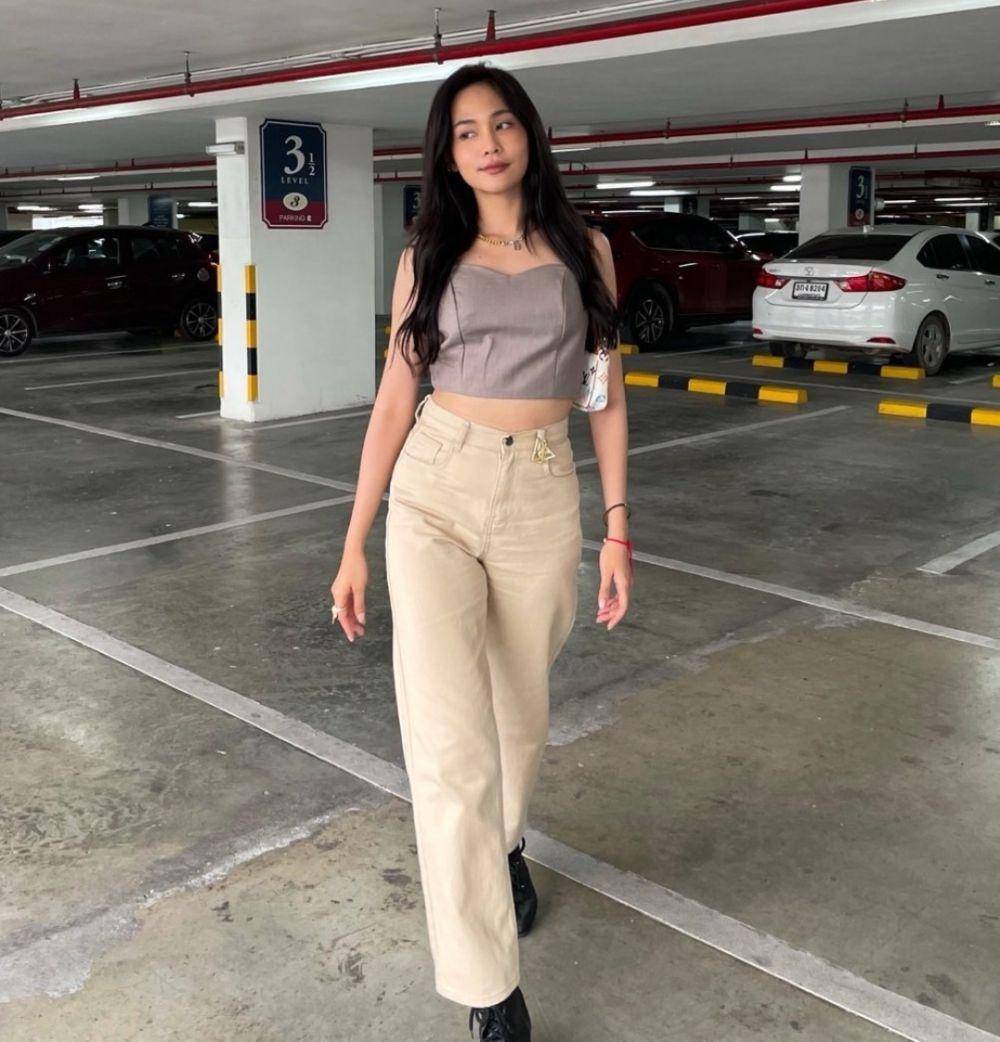 Bint Sireethorn (instagram.com/bintsireethorn)