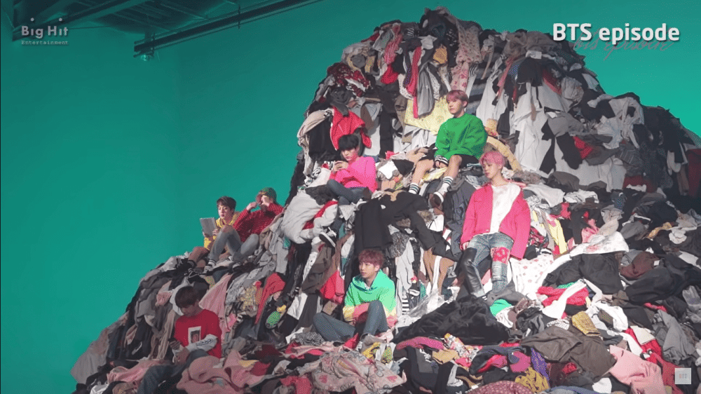 Cuplikan BTS - Spring Day (dok. BANGTANTV/[EPISODE] BTS (방탄소년단) '봄날' MV Shooting Sketch)