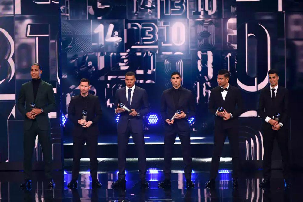 11 Pemain Terpilih dalam FIFPRO Men's World XI 2022, Jagoanmu Masuk?