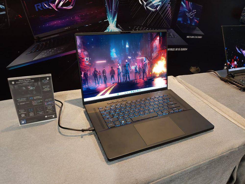 laptop gaming ROG (dok. IDN Times/Fatkhur Rozi)