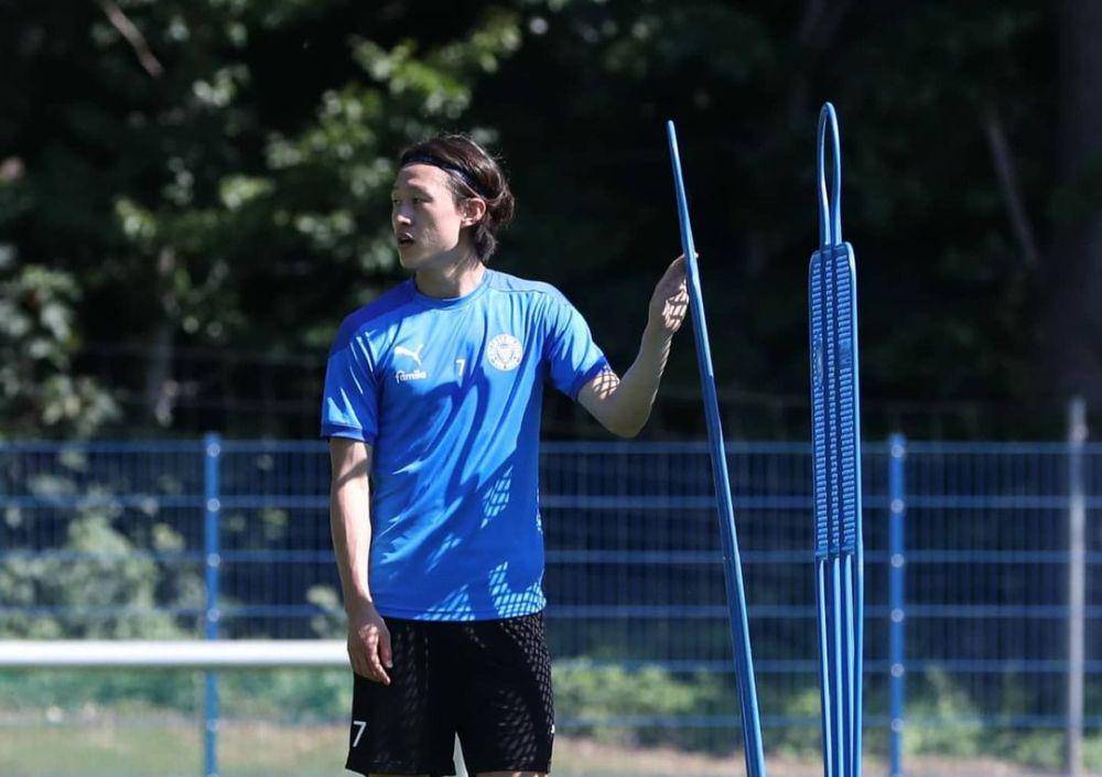 Lee Jae Sung saat berseragam Holsten Kiel. (instagram.com/jaesung17)