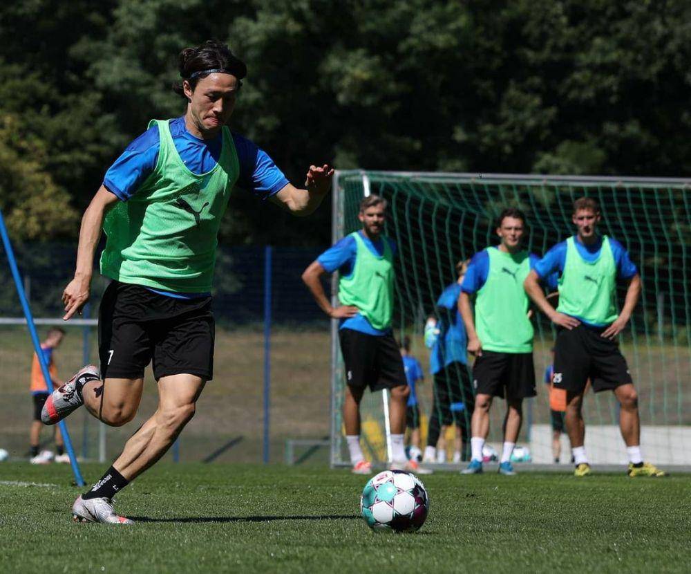 Lee Jae Sung saat latihan bersama Holsten Kiel. (instagram.com/jaesung17)