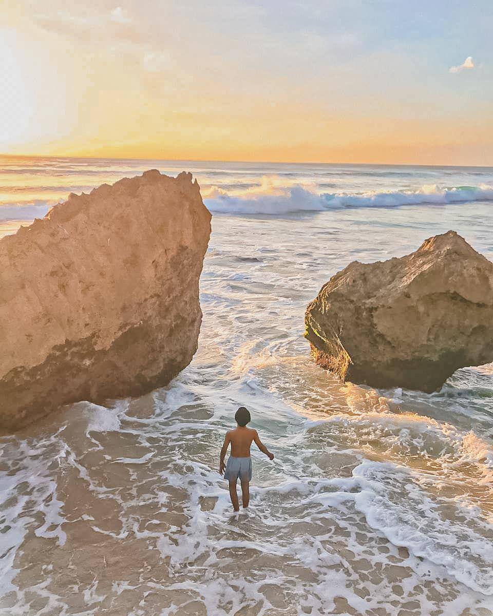 Pantai Cemongkak (instagram.com/agungtrianandaa)