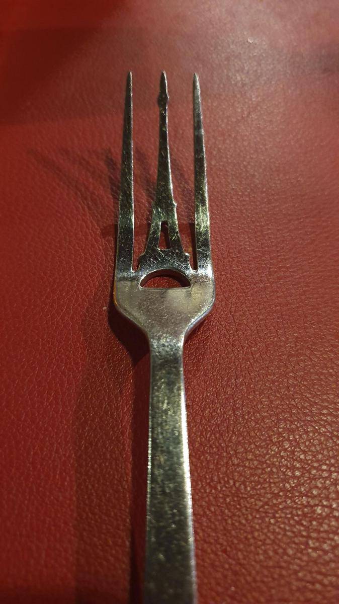 potret alat makan yang menarik perhatian (reddit.com/user/birketa)
