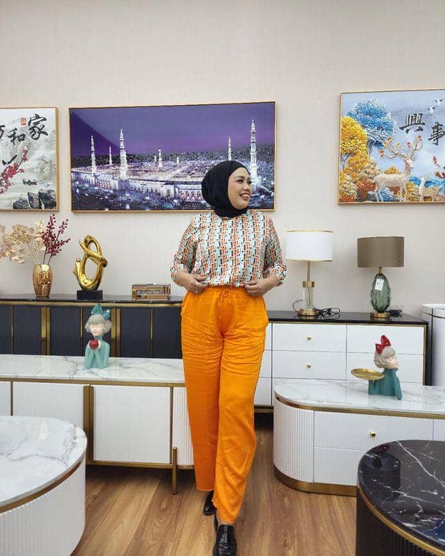 potret Elly Sugigi (instagram.com/ellysugigi_real_)