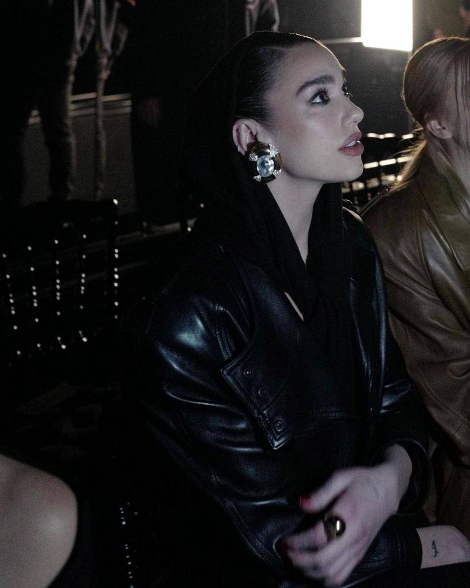 Dua Lipa (instagram.com/artandpiecehk)