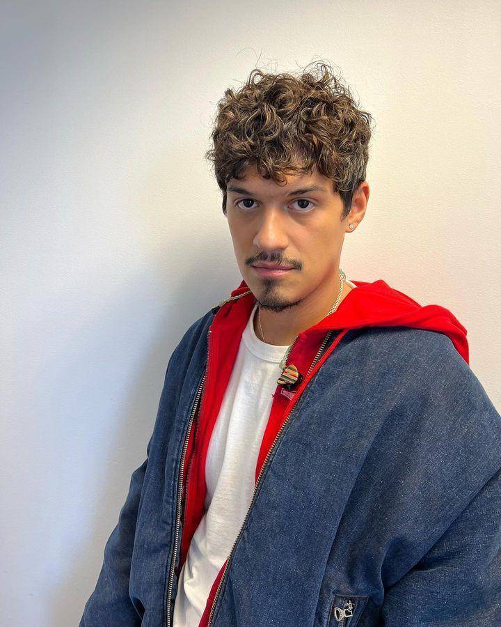 Omar Apollo (instagram.com/omar.apollo)