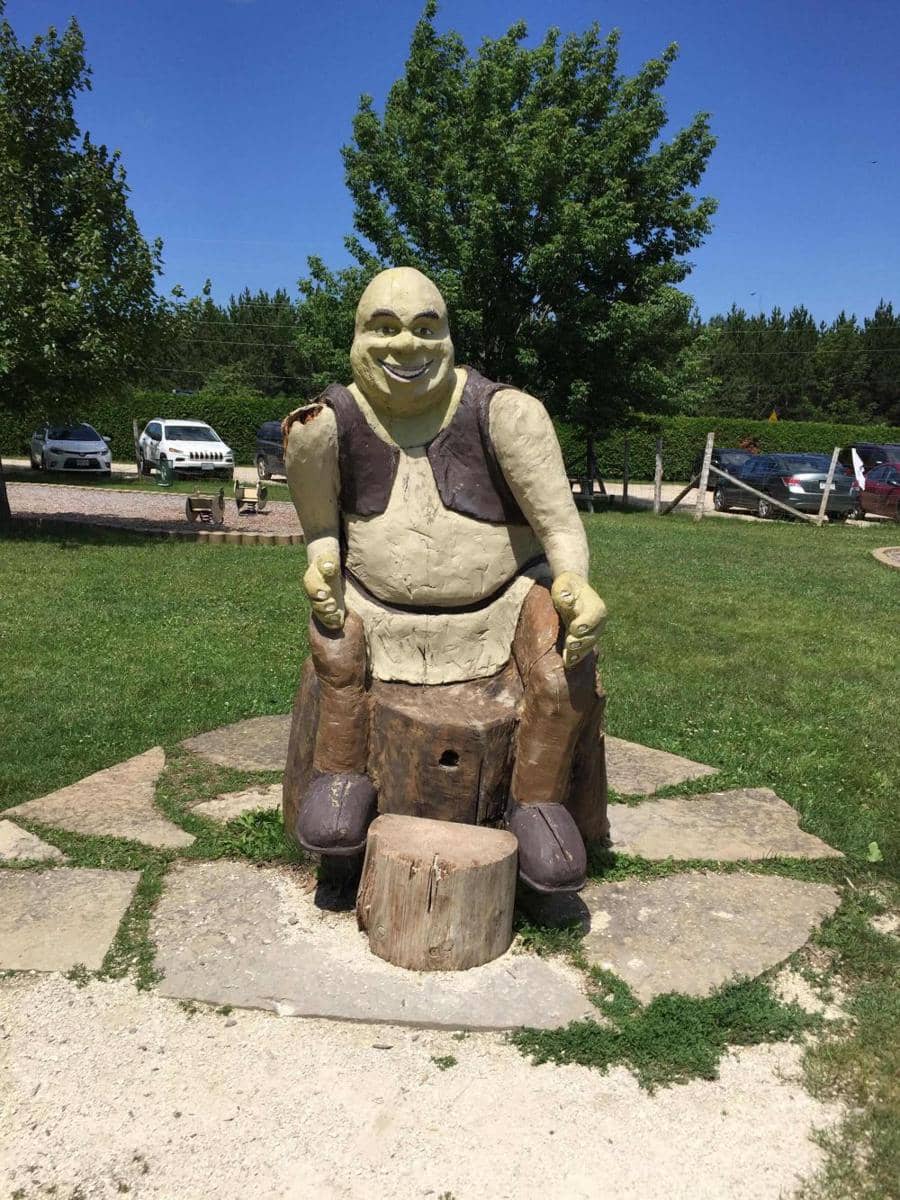 potret kursi paling nyeleneh (reddit.com/user/idkfc)