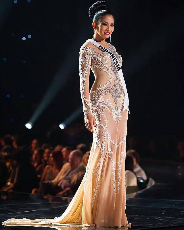 Anindya Kusuma Putri, Puteri Indonesia 2015 (Instagram.com/gorgeouspageant)