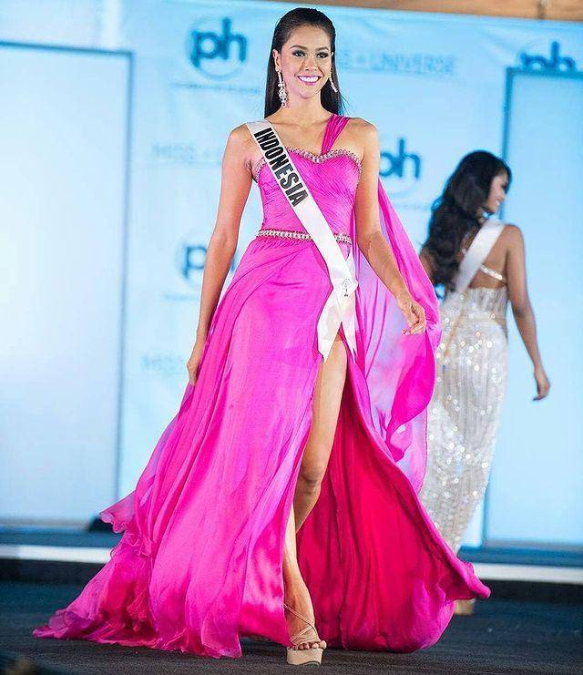 Bunga Jelitha Ibrani, Puteri Indonesia 2017 (Instagram.com/gorgeouspageant)
