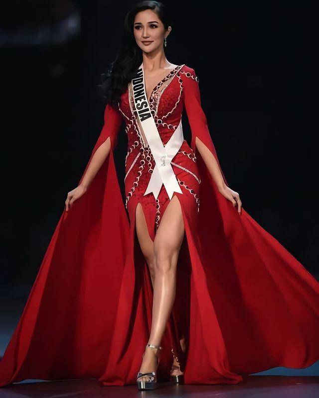 Sonia Fergina, Puteri Indonesia 2018 (Instagram.com/gorgeouspageant)