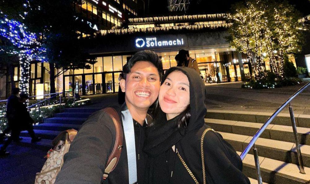 10 Potret Seru Babymoon Lalita Hutami dan Ibnu Wardani ke Jepang
