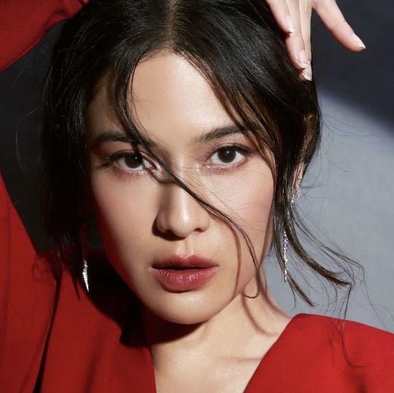 9 Potret Dian Sastro yang Akan Berusia 41 Tahun, Cantik Mutlak